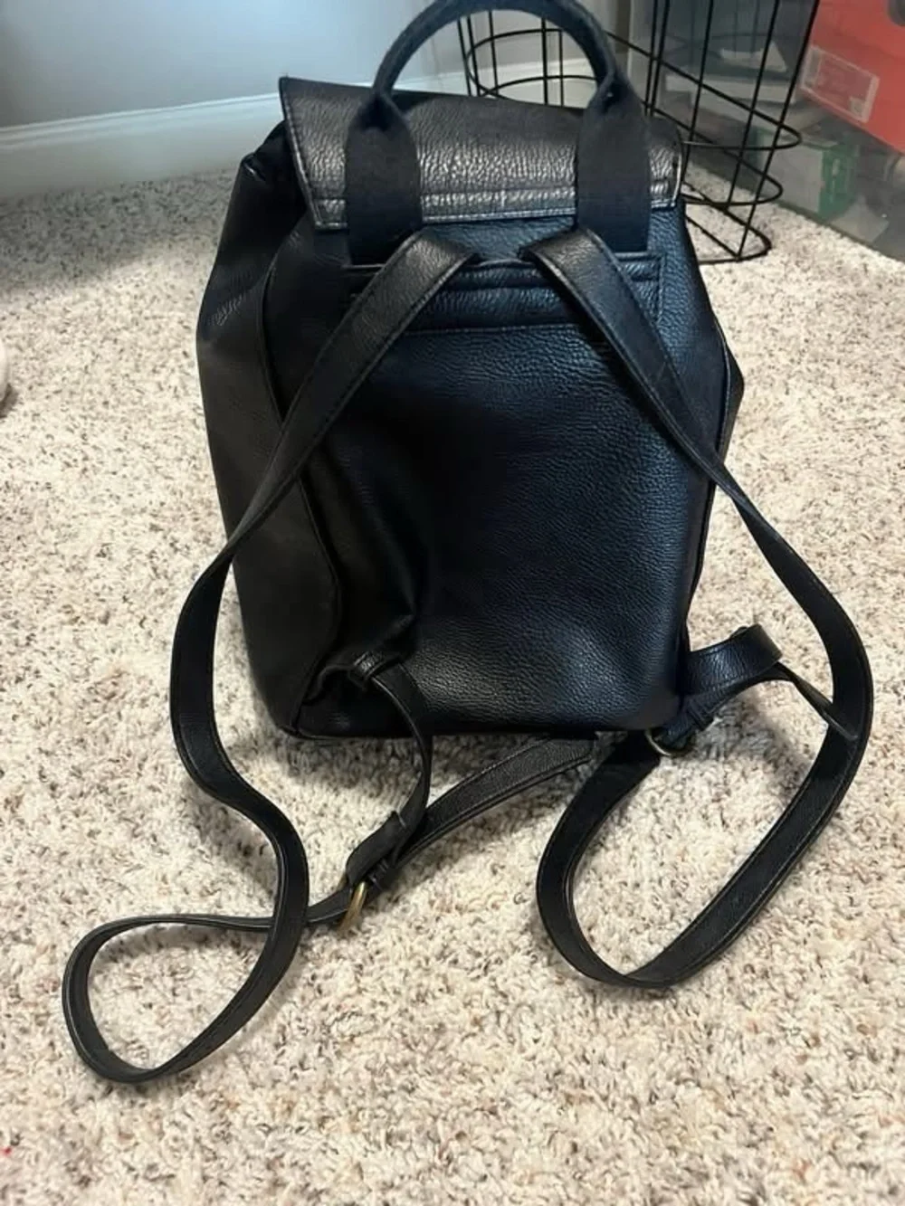 Universal Thread Black Leather Drawstring Backpack